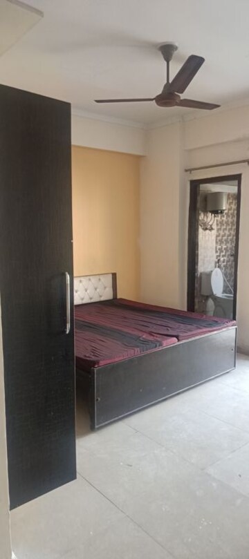 2 BHK Apartment For Rent in Aims Golf City, Sector 75