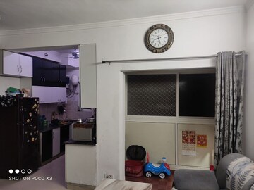 Furnished Amenities in 2 BHK Apartment at Aims Golf City, Sector 75 – for Rent