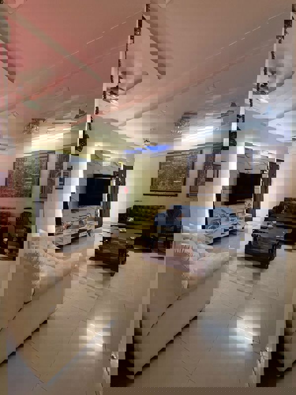 3 BHK 1600 Sq.Ft. Apartment in Nageshwar Dham Chs