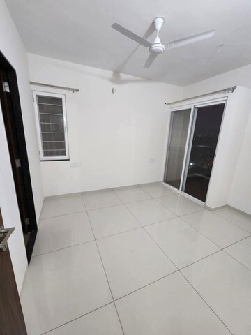 Building Lobby in 2 BHK Apartment at Yashwin Orrizonte, Kharadi – for Rent