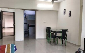 2 BHK Apartment For Rent in Vijay Nakshatra, Ghodbunder Road