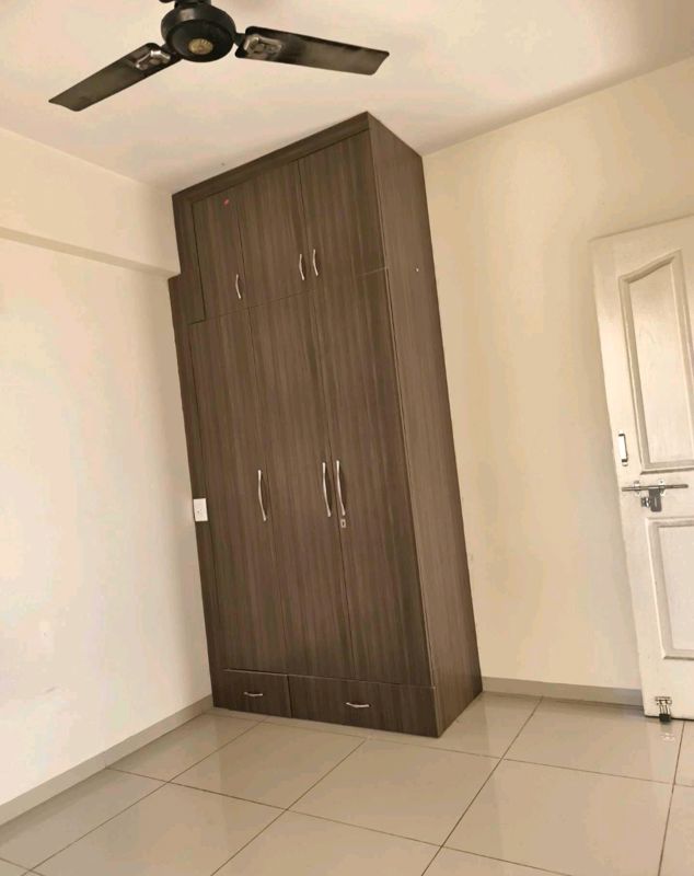 3 BHK Apartment For Rent in Wave Dream Homes