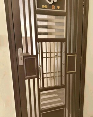 3 BHK Apartment – Entrance View at Wave Dream Homes, Wave City - for Rent