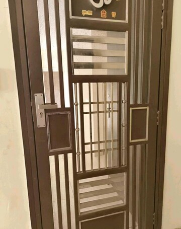 3 BHK Apartment – Entrance View at Wave Dream Homes, Wave City - for Rent