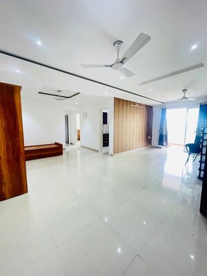 Room in 2 BHK Apartment at Goel Ganga Serio, Kharadi – for Rent