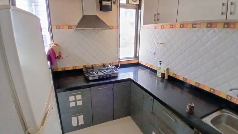 Kitchen, sarala-apartments-model-colony 3 Bedroom 1500 Sq.Ft. Apartment In Model Colony Pune 10056465