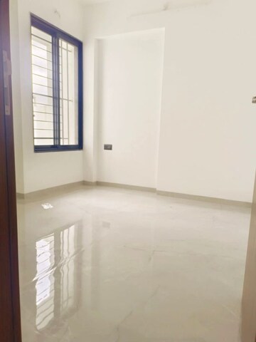 Room in 2 BHK Apartment at Unique Youtopia, Kharadi – for Rent