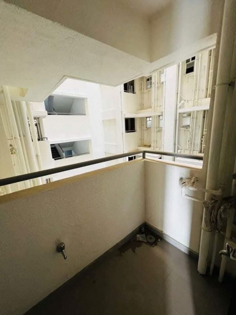 Balcony, majestique-towers 2 Bedroom 825 Sq.Ft. Apartment In Kharadi Pune 10056478