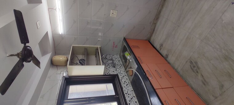 Kitchen, new rajinder nagar 3 Bedroom 1500 Sq.Ft. Builder Floor In New Rajinder Nagar Delhi 10056479