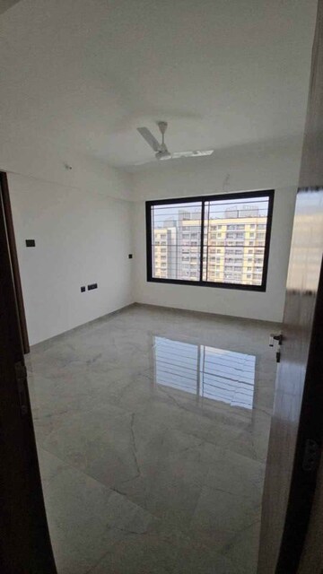 Room in 2 BHK Apartment at Unique Youtopia, Kharadi – for Rent