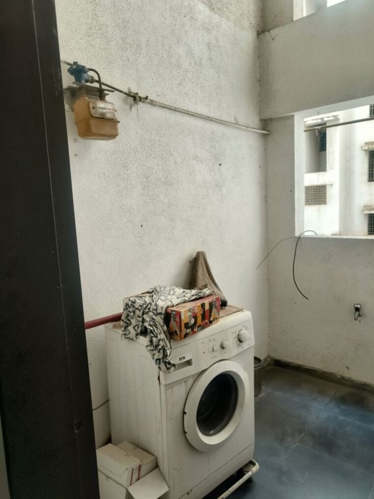 Bathroom, tyagi-windwards 2 Bedroom 1050 Sq.Ft. Apartment In Wakad Pune 10056500