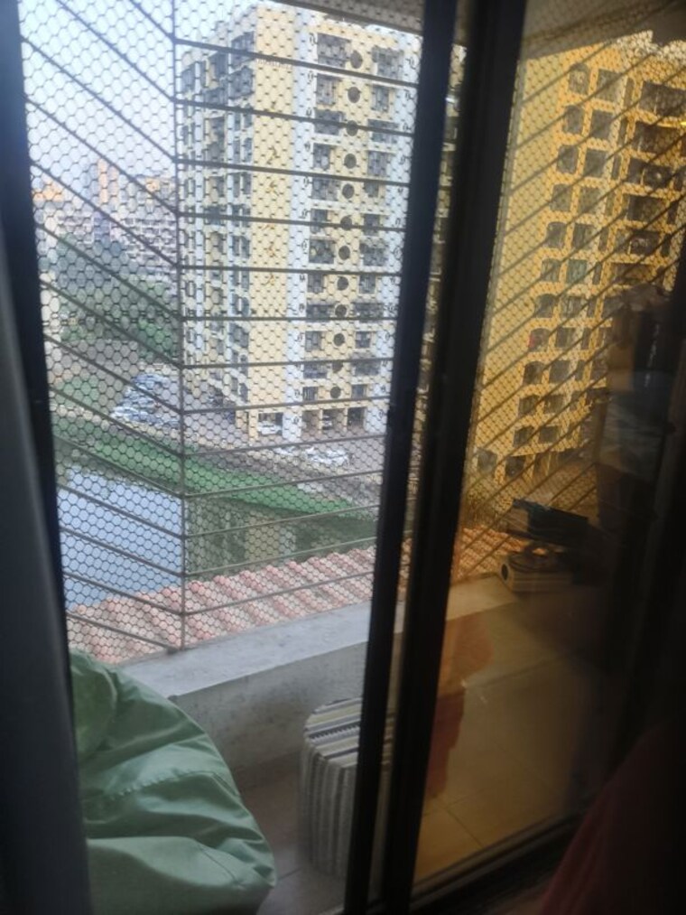 Balcony, seasons-residency 2 Bedroom 1117 Sq.Ft. Apartment In Khadakpada Thane 10056114