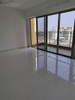 1 BHK Apartment For Rent in Amanora Adreno Towers