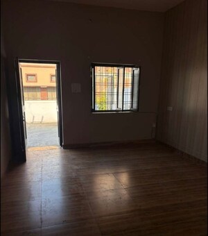 Room in 2 BHK Independent House at Niralanagar – for Rent