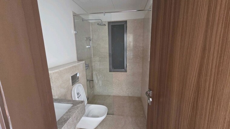 Bathroom, piramal-mahalaxmi 3 Bedroom 1450 Sq.Ft. Apartment In Mahalaxmi Mumbai 10056570