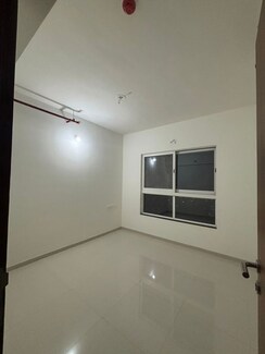 2 BHK Apartment For Rent in K Raheja Sterling