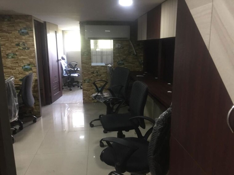 Team Area, haware-fantasia Commercial Office Space 360 Sq.Ft. In Vashi Sector 28 Navi Mumbai 10056645