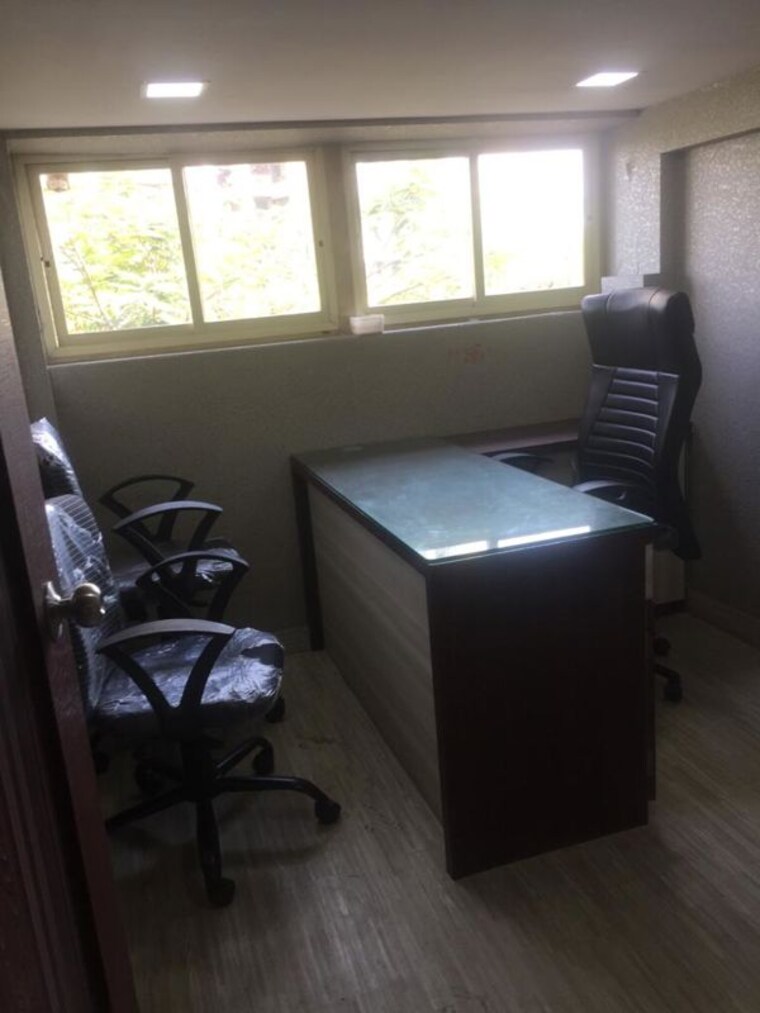 Team Area, haware-fantasia Commercial Office Space 360 Sq.Ft. In Vashi Sector 28 Navi Mumbai 10056645