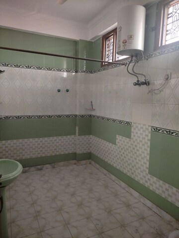 Balcony in 3 BHK Builder Floor at RWA Apartments Sector 20, Sector 20 – for Rent