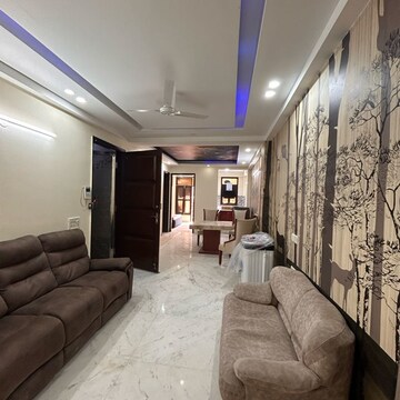 Living Room in 3 BHK Builder Floor at Chattarpur – for Rent