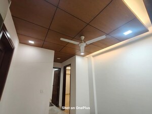 Room in 3 BHK Builder Floor at Greater Kailash I – for Rent