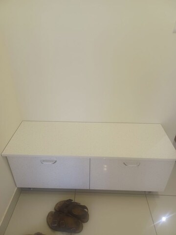 Furnished Amenities in 3 BHK Apartment at Prestige Jindal City, Bagalakunte – for Rent