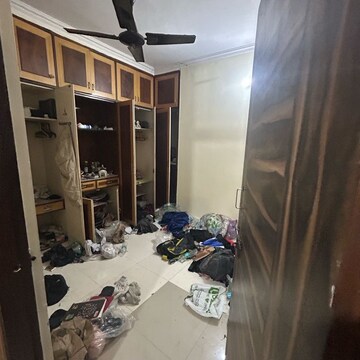 Room in 2 BHK Builder Floor at Wazirpur – for Rent