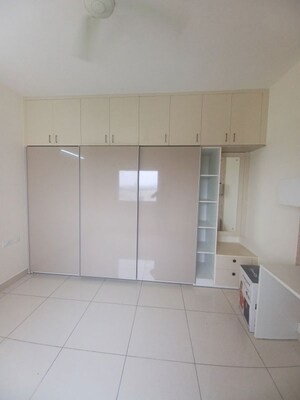 Bathroom in 2 BHK Apartment at Prestige Jindal City, Bagalakunte – for Rent