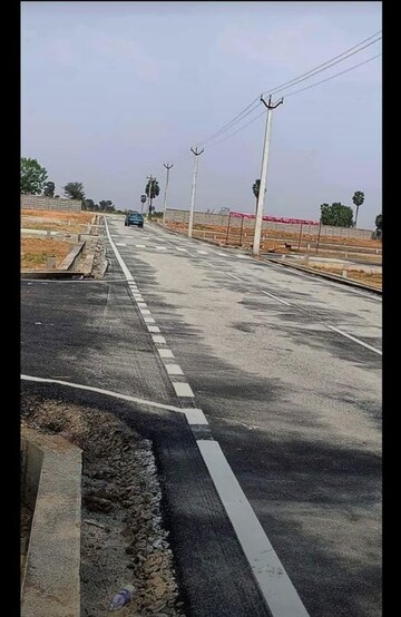 Plot Area in  Plot at Mannachanallur – for Sale