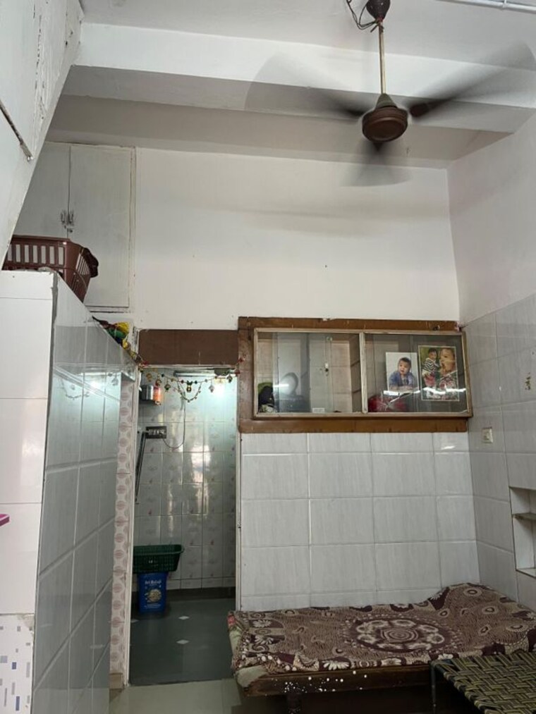 Kitchen, asarwa 1 RK 700 Sq.Ft. Villa In Asarwa Ahmedabad 10056823