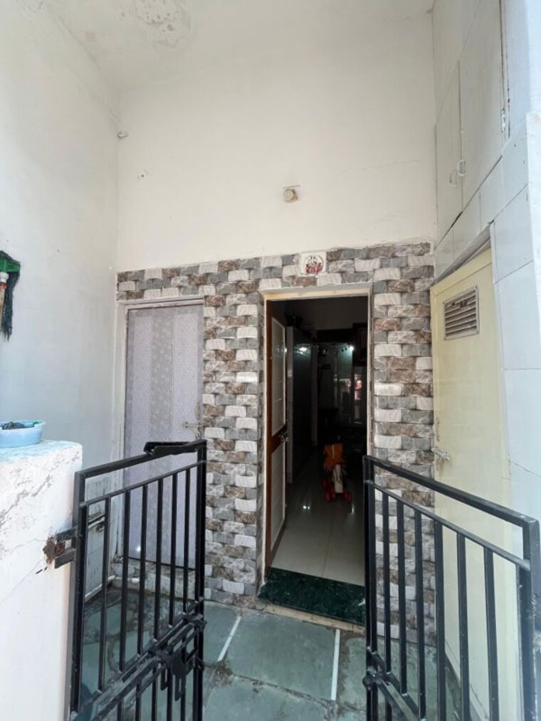 Balcony, asarwa 1 RK 700 Sq.Ft. Villa In Asarwa Ahmedabad 10056823