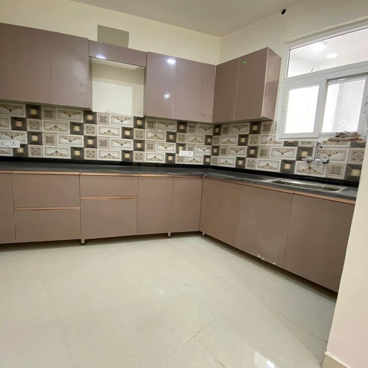 Kitchen, chattarpur 3 Bedroom 1250 Sq.Ft. Builder Floor In Chattarpur Delhi 10056825