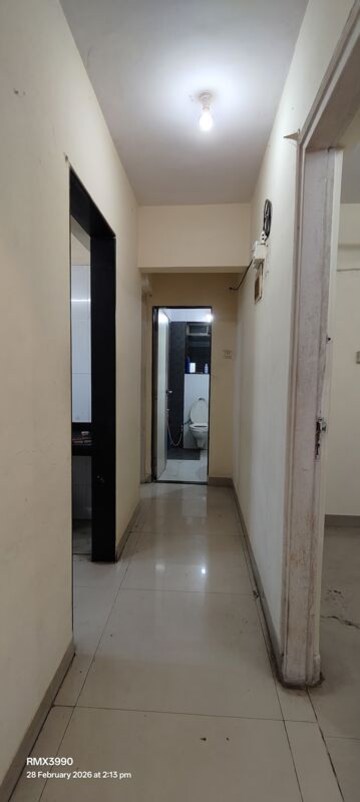 Building Lobby in 1.5 BHK Apartment at Suncity Complex, Powai – for Sale