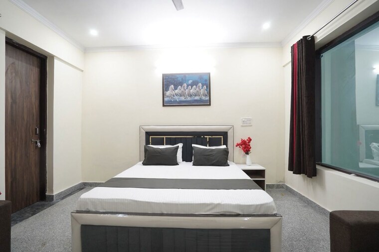 Room, sector 116 Pg For Boys & Girls In Sector 116 10056862