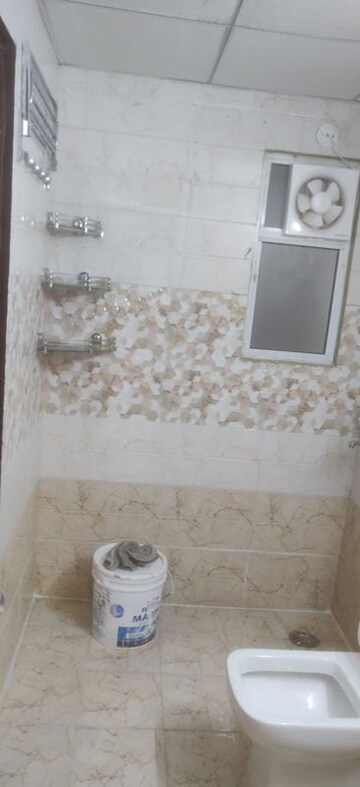Bathroom in 2.5 BHK Apartment at The Golden Gate, Mahurali – for Rent