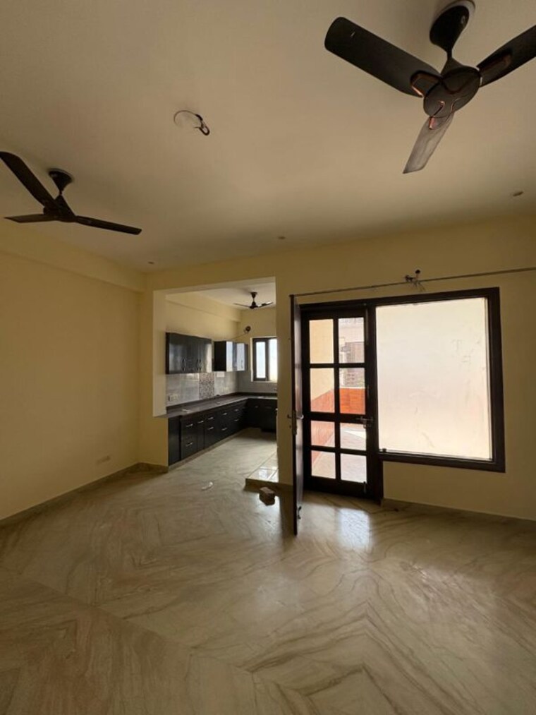 Room, sector 57 3 Bedroom 2250 Sq.Ft. Builder Floor In Sector 57 Gurgaon 10056917