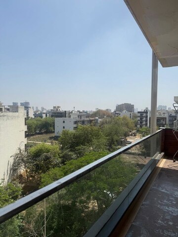 Balcony in 3 BHK Builder Floor at Sector 57 – for Rent