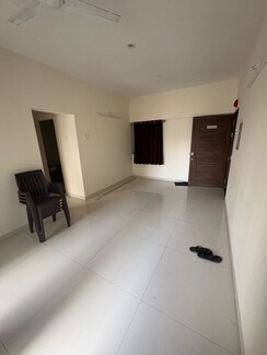 2 BHK Apartment For Rent in Kumar Megapolis Saffron