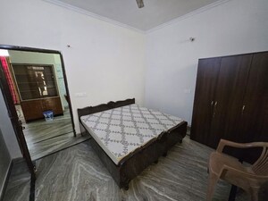 Bedroom in 2 BHK Builder Floor at Sector 21 – for Rent