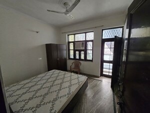 Bedroom in 2 BHK Builder Floor at Sector 21 – for Rent