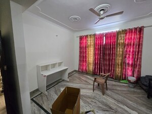 Team Area in 2 BHK Builder Floor at Sector 21 – for Rent