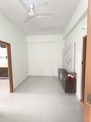 Room in 1 BHK Apartment at Sri Rama Residency Kondapur, Kondapur – for Rent