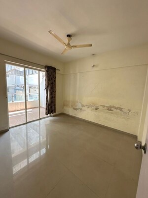 Room in 2 BHK Apartment at Shroff Signature Heights, Wakad – for Rent