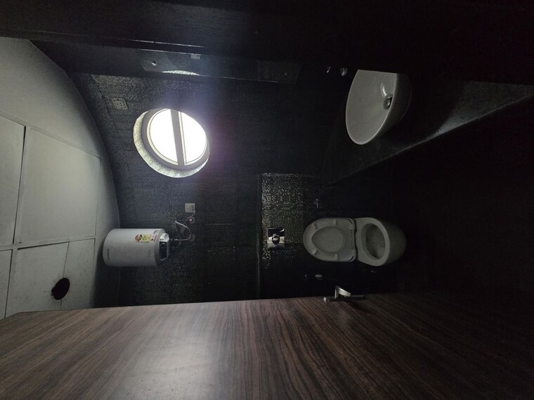 Bathroom, krrish-provence-estate 4 Bedroom 5800 Sq.Ft. Apartment In Gurgaon Faridabad Road Gurgaon 10057014