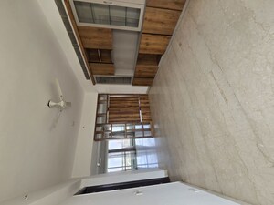 Room in 4 BHK Apartment at Krrish Provence Estate, Gurgaon Faridabad Road – for Rent