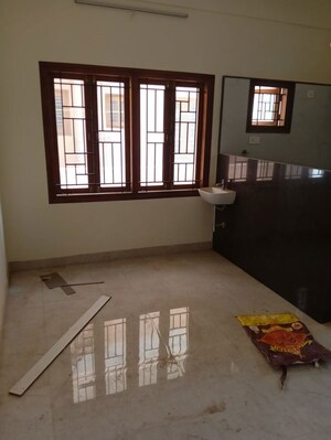Room in 3 BHK Apartment at Jp Nagar – for Rent
