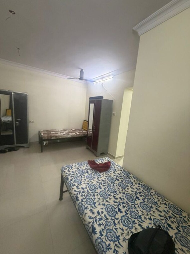 Bedroom, chembur colony Pg For Boys & Girls In Chembur Colony 10057018