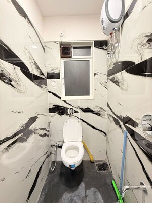 Bathroom in  Pg at Chembur Colony – for Rent