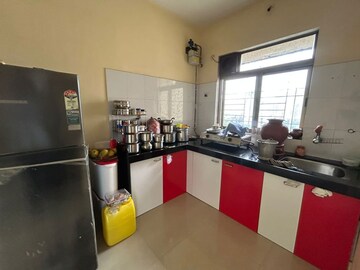 Team Area in 2 BHK Apartment at Greenwood Complex Manpada, Manpada – for Rent