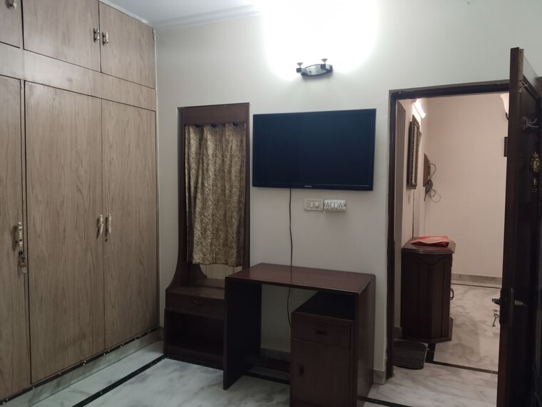 Living Room, sarita vihar 4 Bedroom 2000 Sq.Ft. Apartment In Sarita Vihar Delhi 10006739